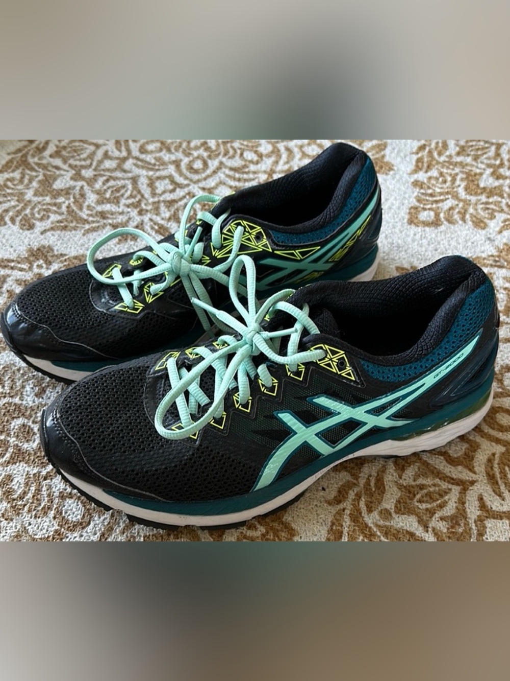 ASICS GT-2000 4 Near Mint Women's 9.5 Black Mint Teal Running Shoes T656N